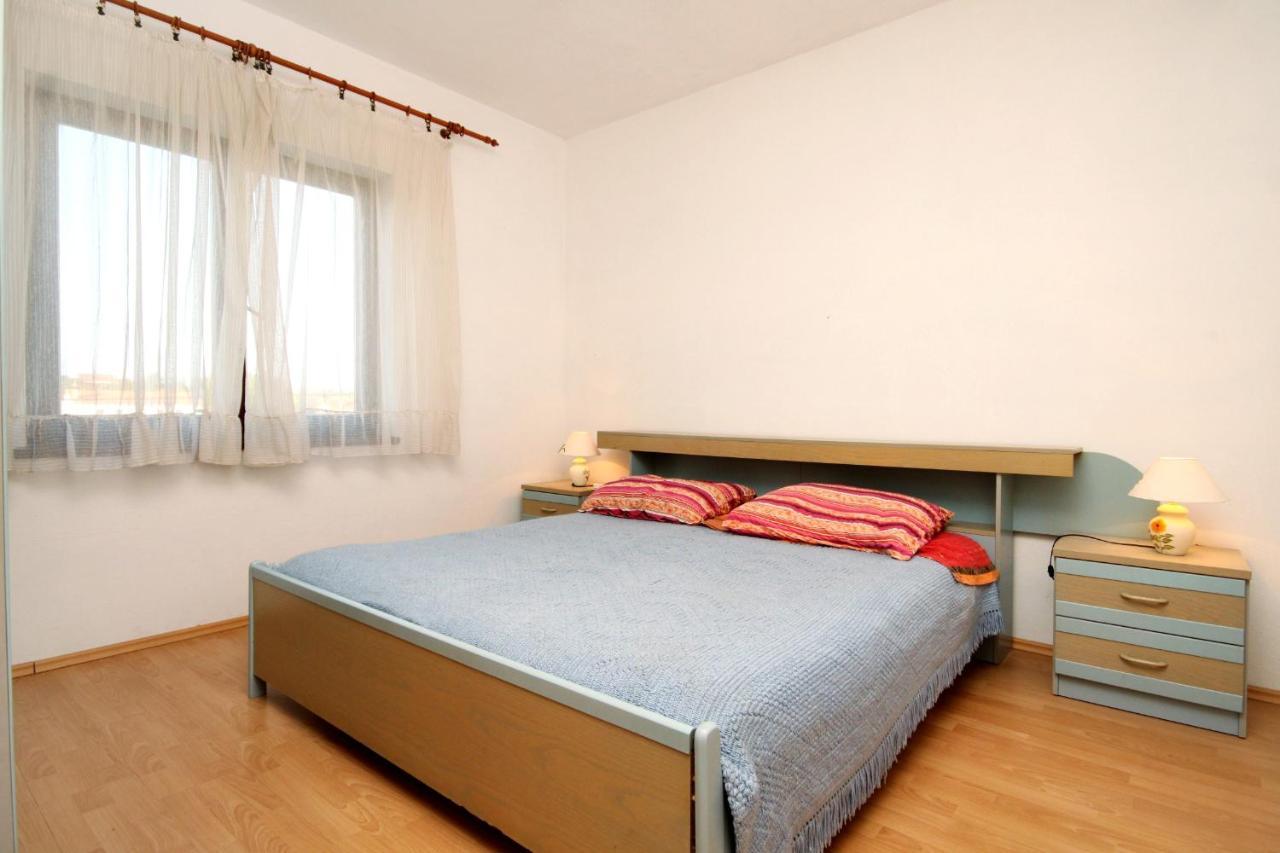 Apartments By The Sea Ugljan - 846 Luaran gambar