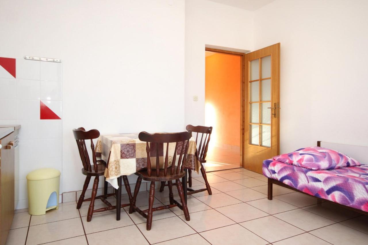 Apartments By The Sea Ugljan - 846 Luaran gambar